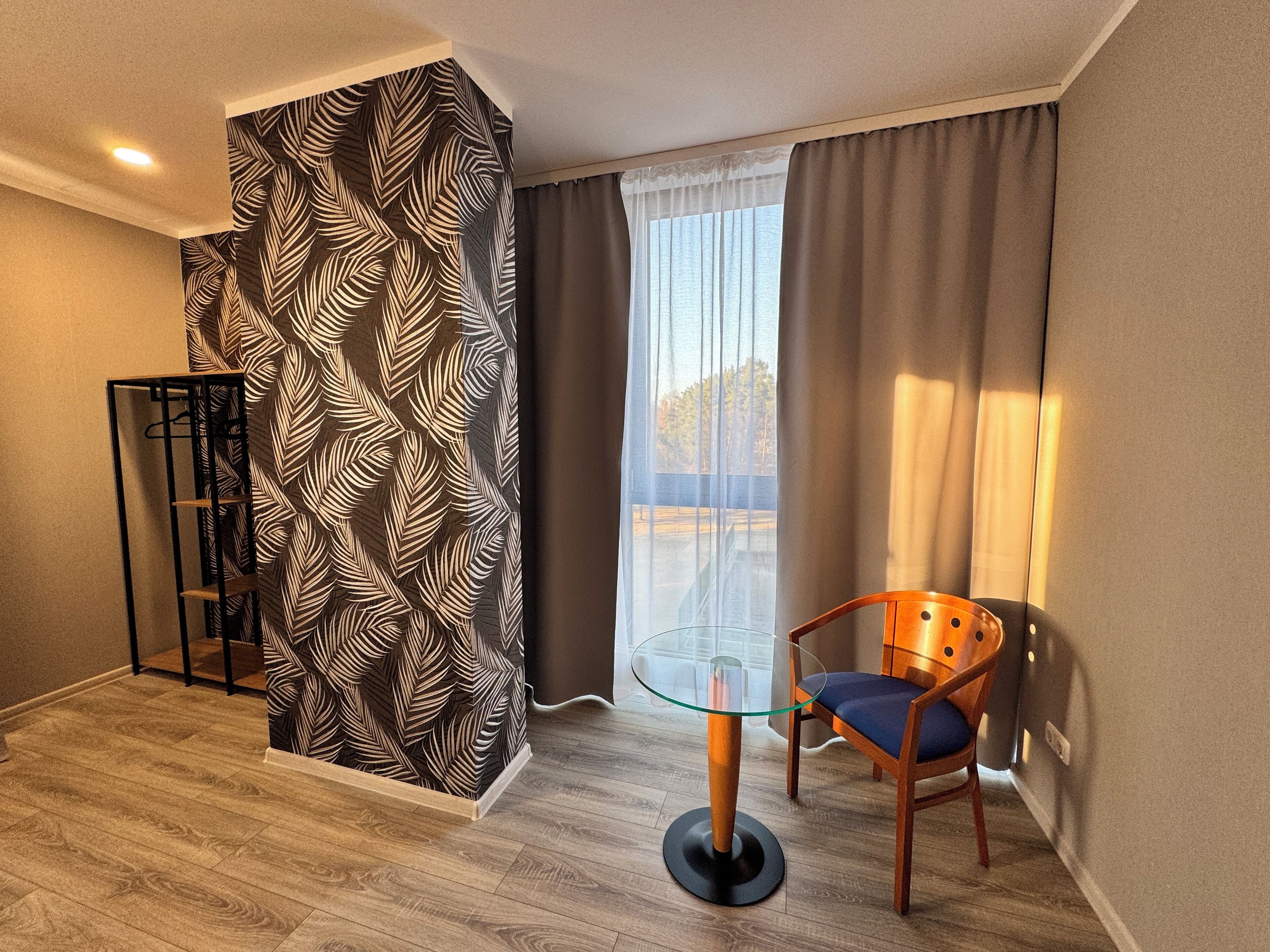 Skrivebord, gratis baby-/barnesenge, ekstra senge (tillægsgebyr)