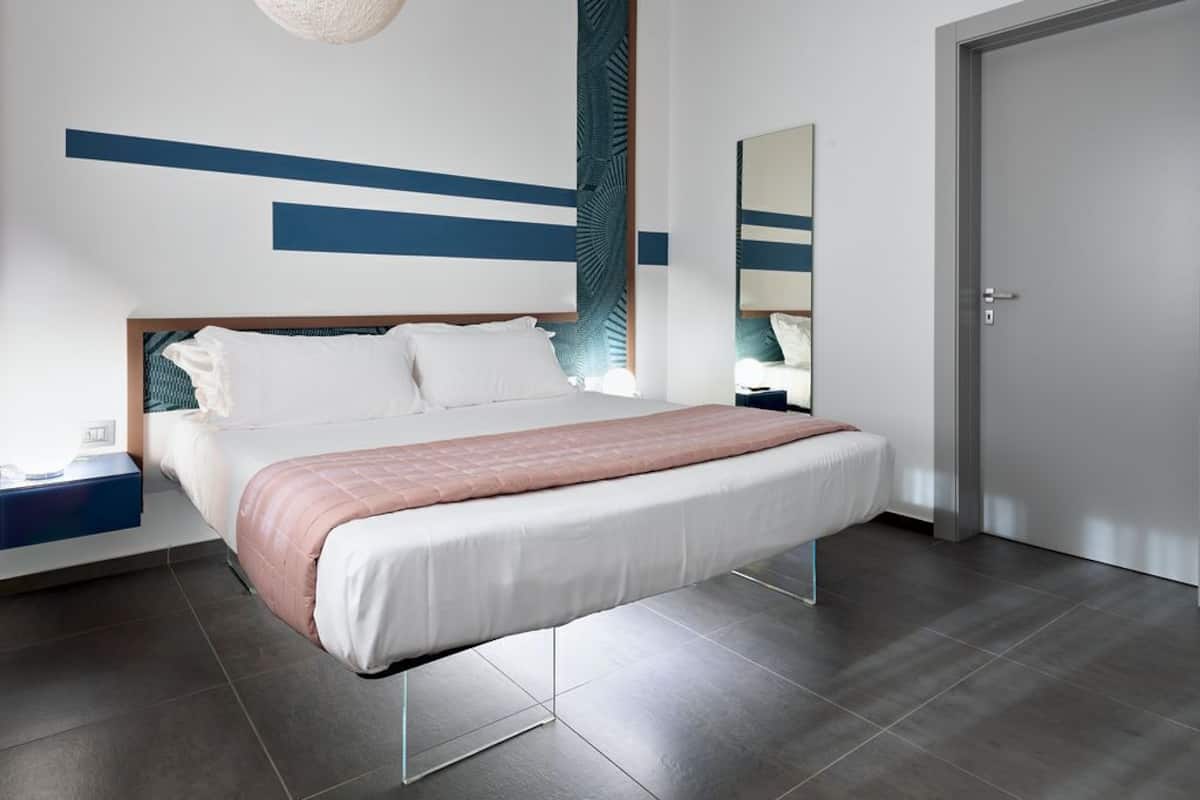 Suite Deluxe (Onde 4) | 1 camera, minibar, una cassaforte in camera, una scrivania