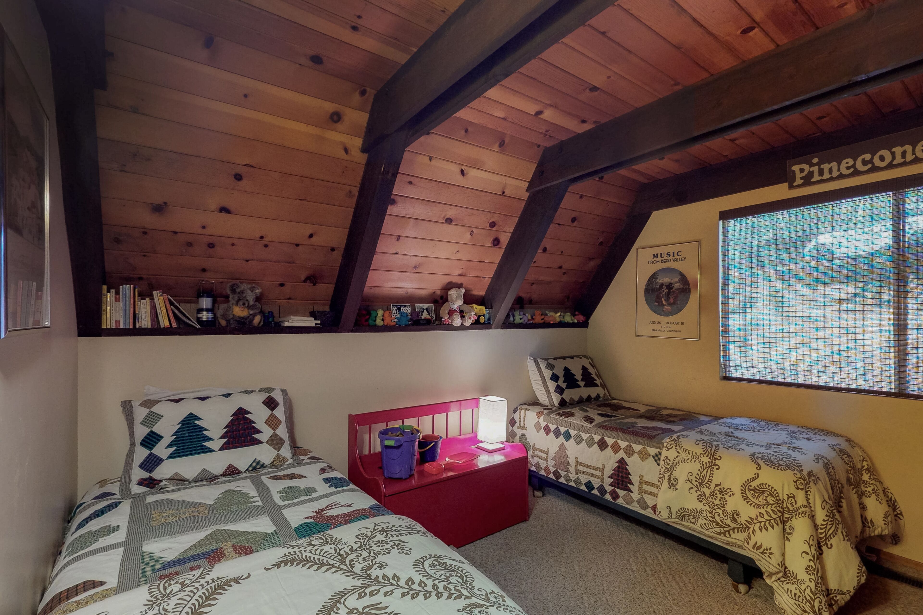 2 chambres, fer et planche à repasser, accès Internet, draps fournis