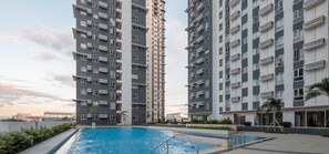 Pool - ZEN Rooms Avida 34th (Taguig)