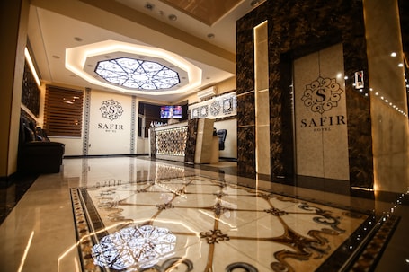 Lobby. Safir Hotel