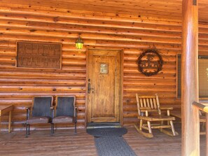 Exterior detail - Come enjoy the view overlooking the Greer Meadow and Little Colorado River from this deck (Greer)