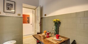 Apartment, 3 Bedrooms, Non Smoking | In-room dining - Monti Coliseum 3 bedroom 2nd floor (Rome)