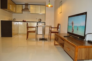 Mini-fridge - Yara Suites (Buraydah)