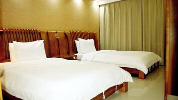 Free WiFi, bed sheets