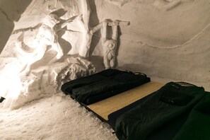 Individually decorated, individually furnished, bed sheets