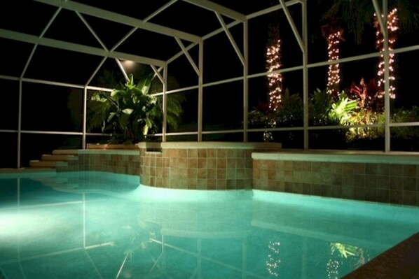 House, 4 Bedrooms | Pool