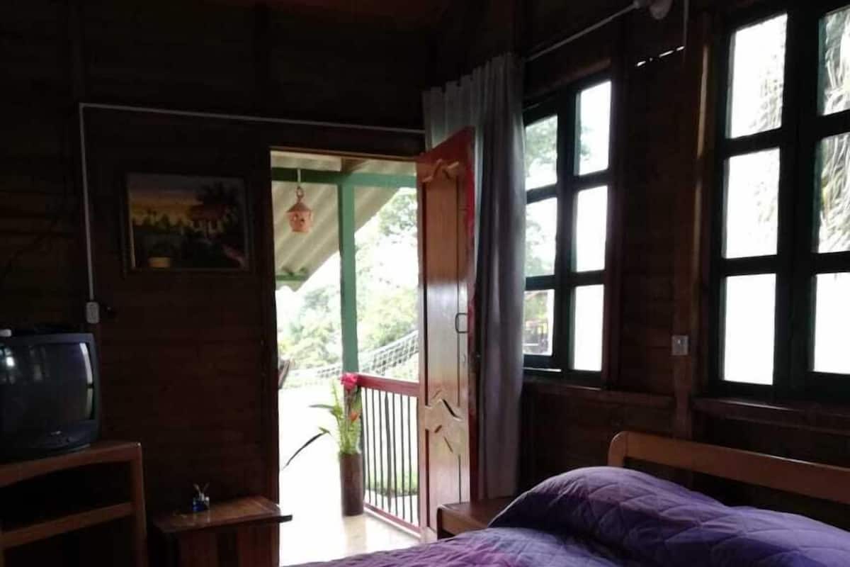 Phòng đôi | Màn/rèm cản sáng, truy cập Internet không dây miễn phí, bộ trải giường