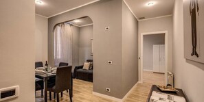 Apartment, 1 Bedroom | In-room dining - Mecenate Colosseum Suite (Rome)