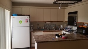 Interior detail - W.F. court yards (Deerfield Beach)