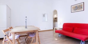 Apartment, 1 Bedroom | Living area