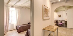 Apartment, 3 Schlafzimmer | 3 Schlafzimmer, individuell dekoriert, individuell eingerichtet