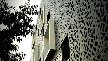 Façade de lâhĂ©bergement - soirĂ©e/nuit