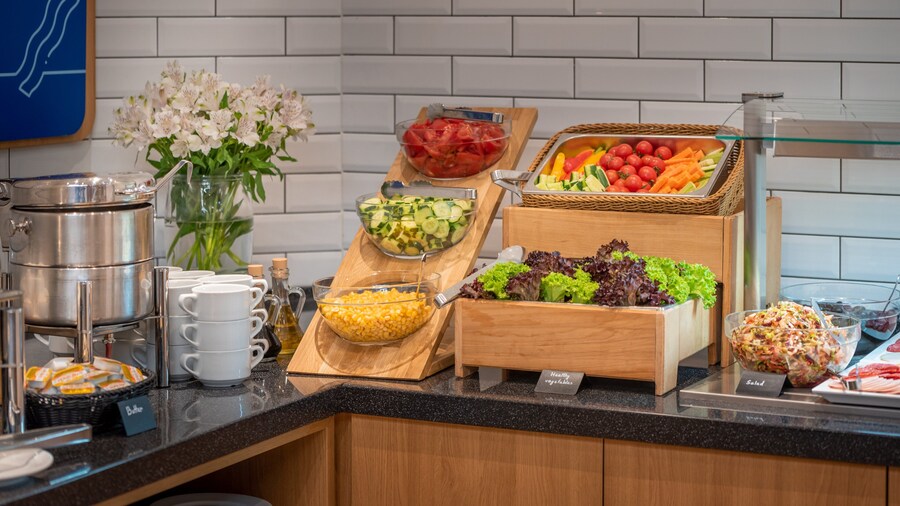 Holiday Inn Express Yerevan by IHG