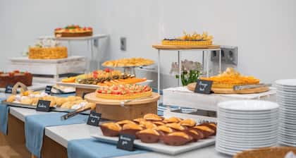 Holiday Inn Express Yerevan by IHG