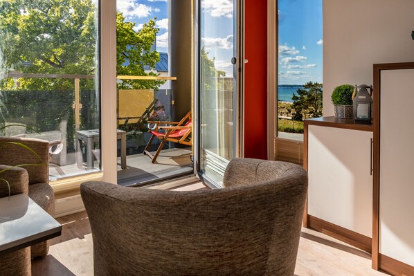 Televisión de pantalla plana, libros