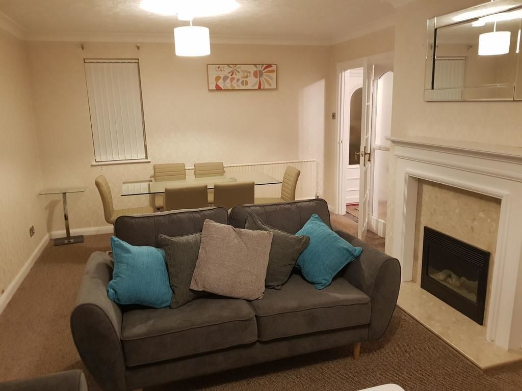 Holiday Home | Living area | Flat-screen TV