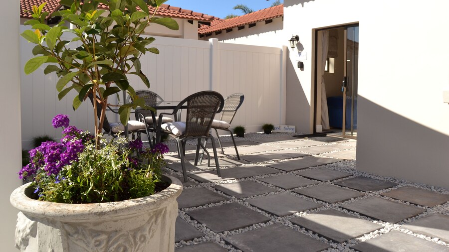 Caulfield self Catering