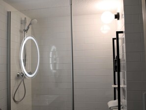 Desk, soundproofing, free WiFi, bed sheets - ibis budget Aubenas (Aubenas)