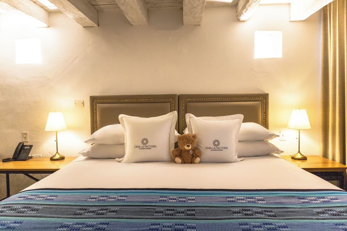 Premium Room, 1 King Bed, Non Smoking
