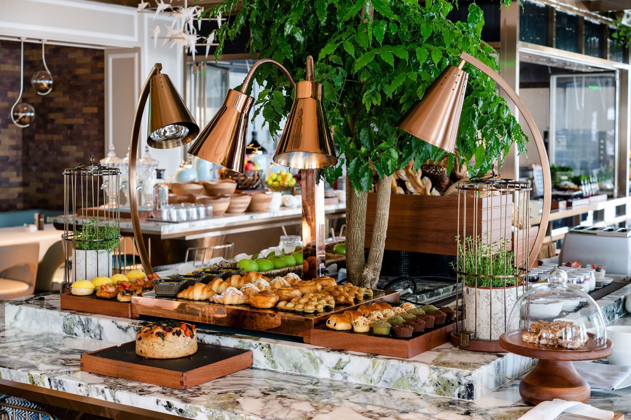 Café da manhã com buffet todos os dias mediante uma taxa