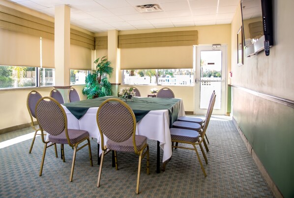 Tempat makan