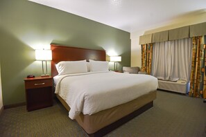 Room - Holiday Inn Express and Suites in Cocoa (Cocoa)