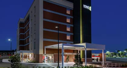 Home2 Suites by Hilton Orlando Near Universal
