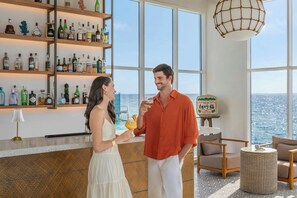 3 restaurants; breakfast, lunch, and dinner served - The Halcyon Private Isles Maldives, Autograph Collection (Meradhoo)