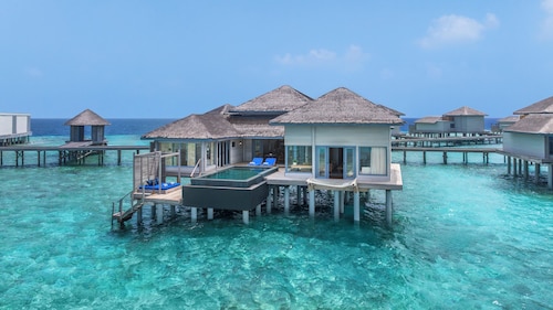 The Halcyon Private Isles Maldives, Autograph Collection