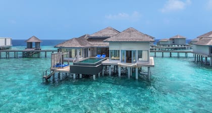 The Halcyon Private Isles Maldives, Autograph Collection