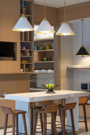 Free daily buffet breakfast - Hyatt Place Sandestin at Grand Boulevard (Miramar Beach)