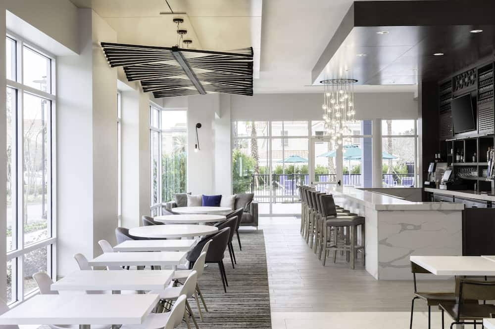 Hyatt Place Sandestin at Grand Boulevard