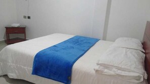 Comfort Room, 1 King Bed, Non Smoking | Free WiFi, bed sheets - Hotel Manzanares Baranoa (Baranoa)