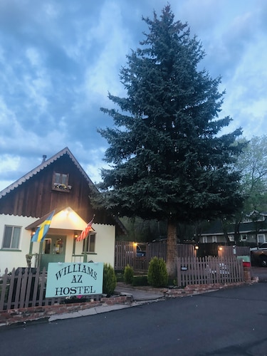 Williams AZ Hostel