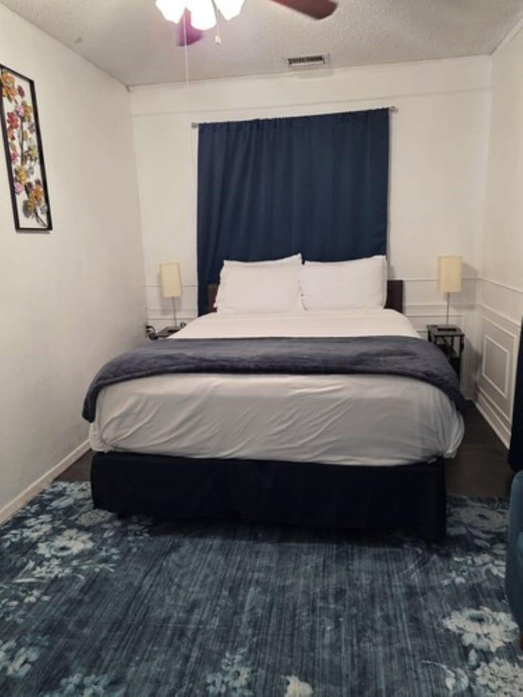 Standard Single Room | Free WiFi, bed sheets