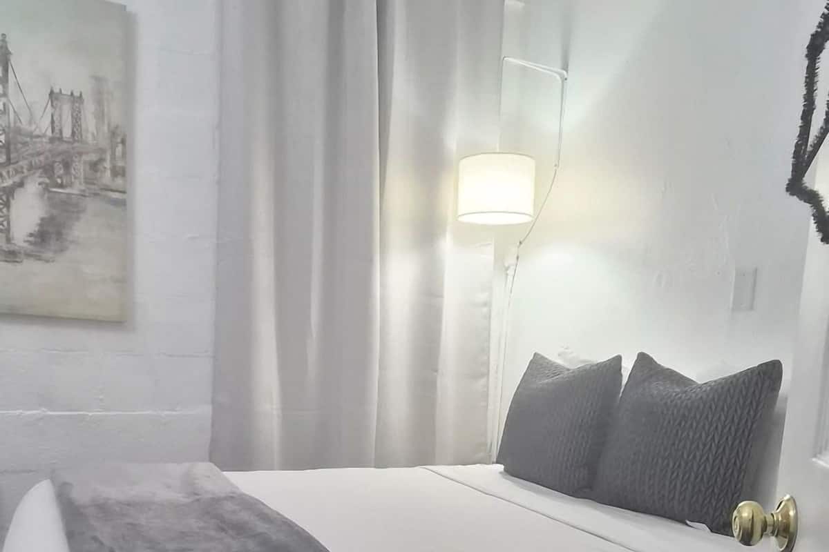 Enkeltrom – standard, 1 queensize-seng, ikke-røyk | Wi-fi (inkludert) og sengetøy