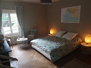 Classic Double Room, Ensuite (Bambou)