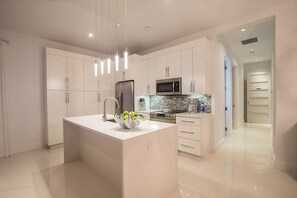 Private kitchen - Amani Suite (Providenciales)