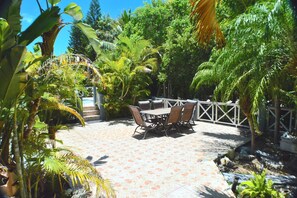Terrace/patio - Sandy Toes & Salty Kisses (Providenciales)