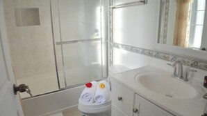 Unclassified image, 2 of 3, button - Poinciana Place (Providenciales)