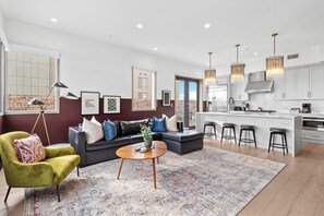2 Bedroom Penthouse | Room amenity
