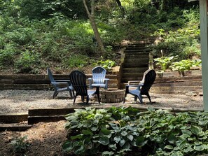 Property grounds - The Illusion of Seclusion! Gorgeous views near Biltmore and everything Asheville (Arden)