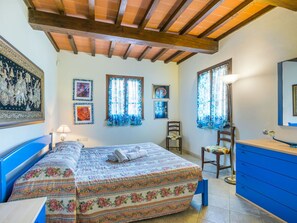 8 Schlafzimmer, Reisekinderbett, kostenloses WLAN