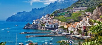 between Amalfi, Pompei, Paestum, Positano