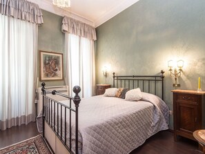 4 bedrooms, iron/ironing board, free WiFi - Nice apartment for 7 guests with WIFI, A/C, TV and balcony (Rome)