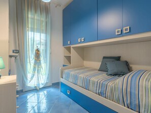 3 chambres, fer et planche Ă repasser, lit parapluie, Wi-Fi gratuit