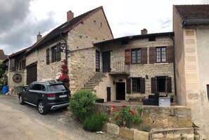 Exterior - Burgundy - Greenway - Bicycle path - Fishing - Vineyard - Nature - gastronomy (Saint-Boil)