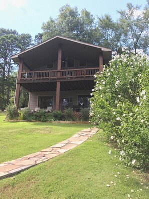 Exterior - Stan's Lake Hamilton II, MainChannel, Kayaks, Fire Pit, Swim/Boat Dock, Pontoon (Hot Springs)