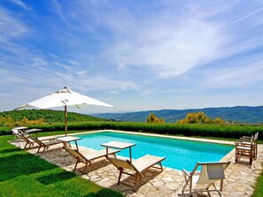Pool - Private Villa with WIFI, private pool, TV, balcony, pets allowed, panoramic view, close to Arezzo (San Pancrazio)